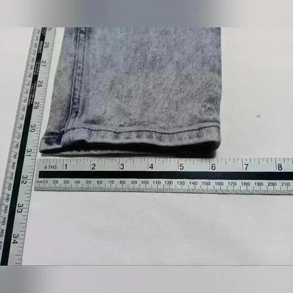 & Denim  Men's Acid wash Slim jeans. Size 34 - Picture 7 of 8